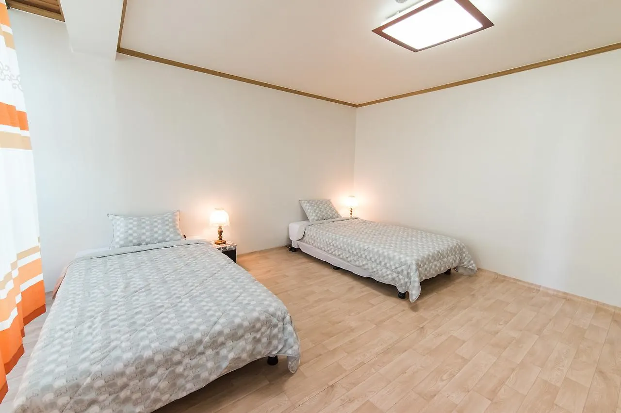 Casa Cielo Apartment Seoul Homestay